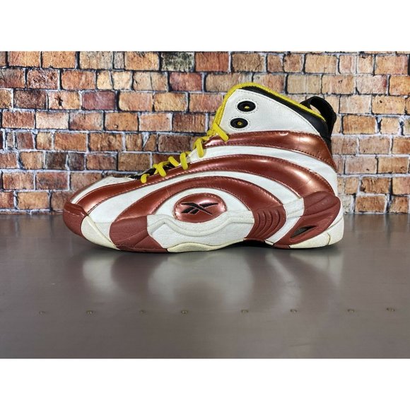 2013 Reebok Shaqnosis OG Miami Heat White Red Yellow Black Shaq Size 5.5 - Picture 5 of 10